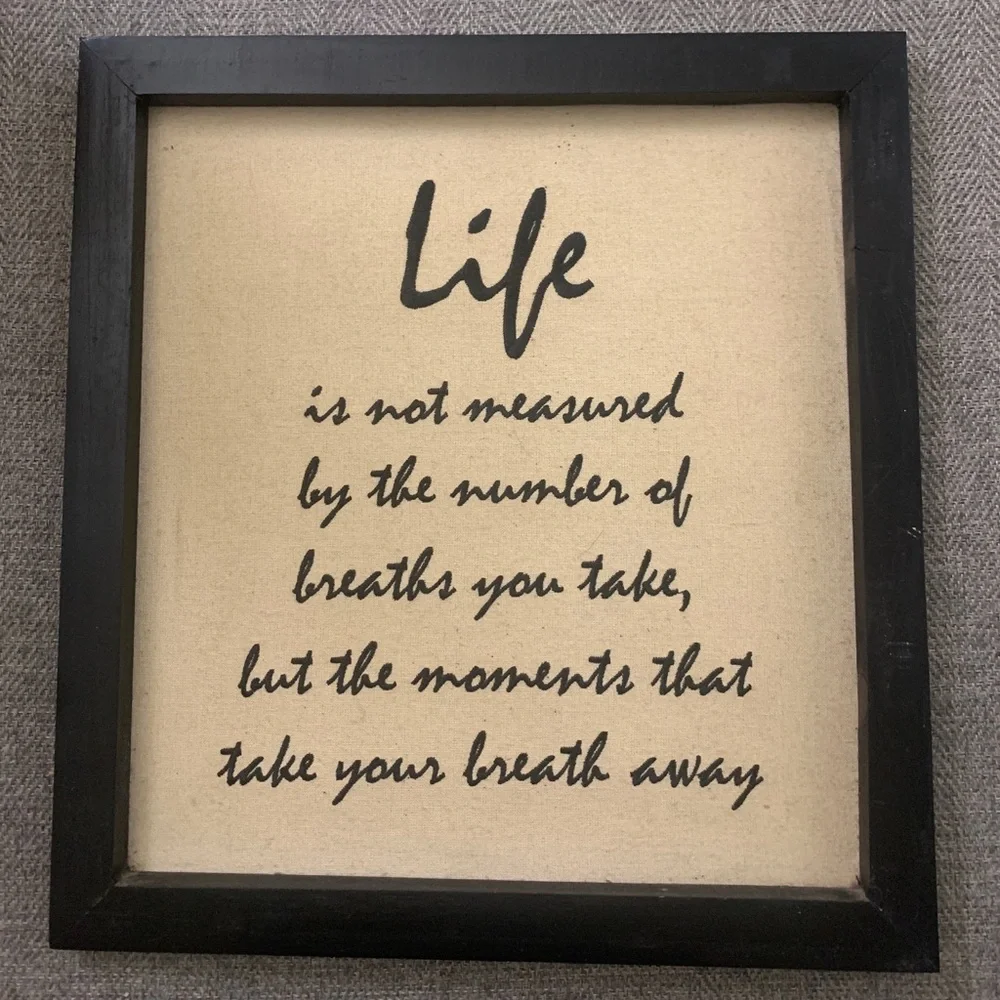 Wall Decor - Picture 1 of 2